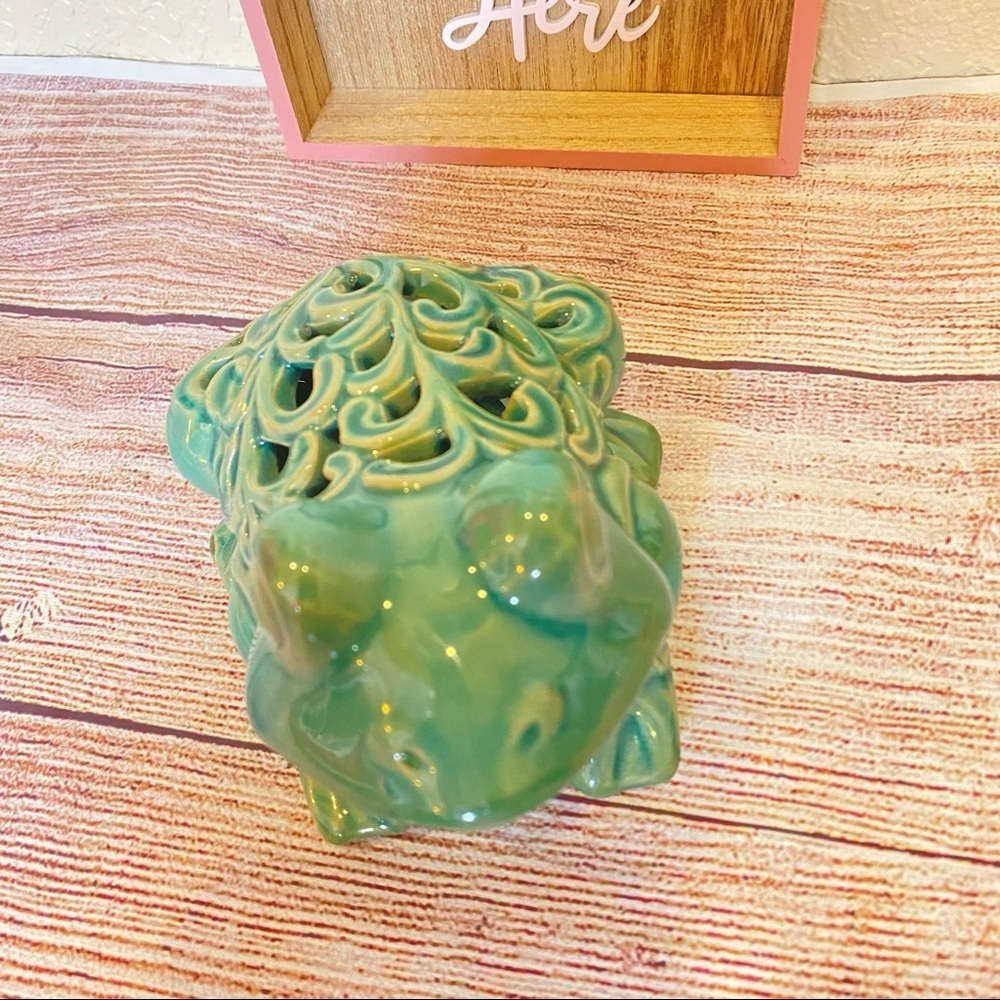 Frog Green‎ scroll work ceramic frog - Picture 2 of 7